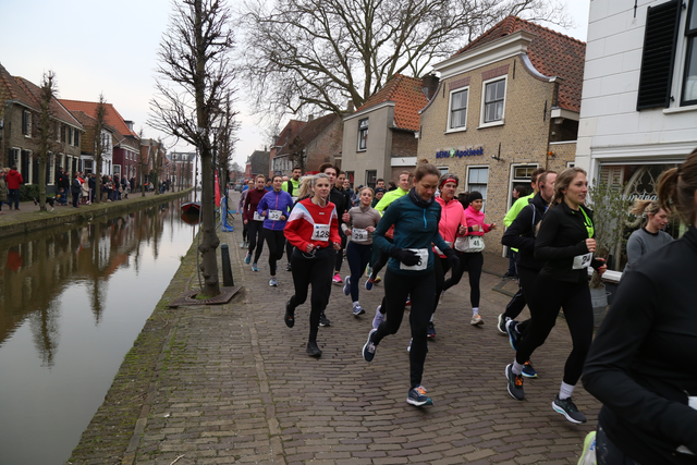 Start of the Middendelfland Half Marathon 2025